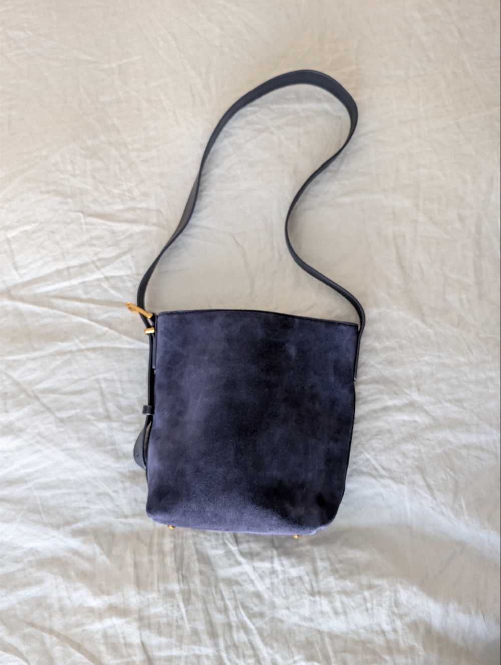NWT Quince Italian Suede Bucket Bag Crossbody Rich Navy Blue